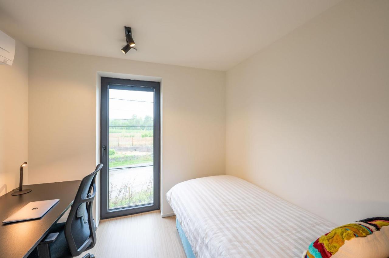 Unique Hideaway, Holiday House With Large Garden Kortenaken Bagian luar foto